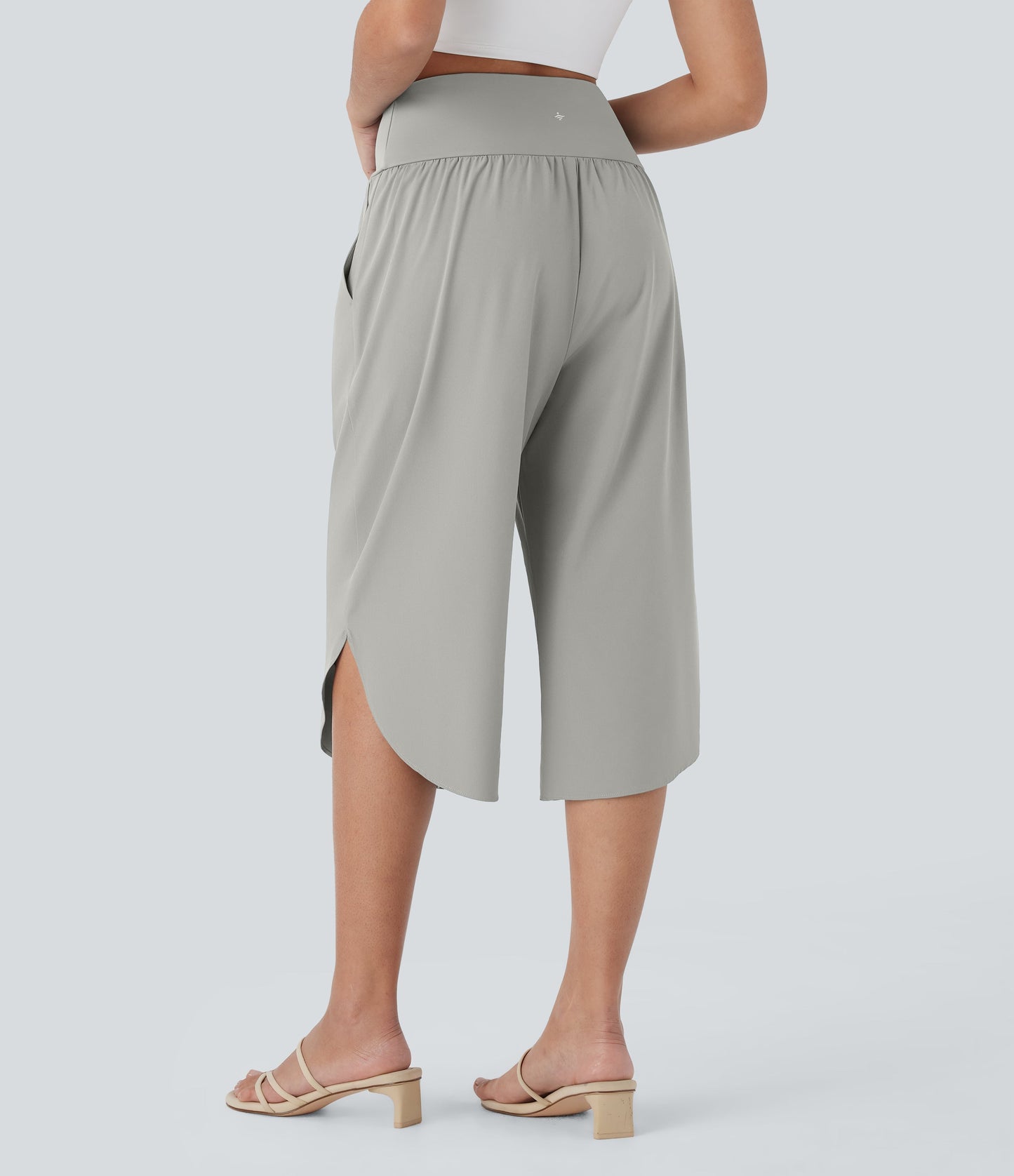 High Waisted Crossover Pocket Quick Dry Capri Pants