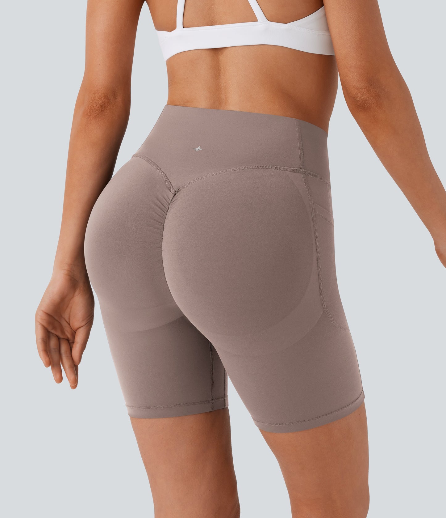 High Waisted Scrunch Butt Lifting Tummy Control Side Pocket Shaping Workout Biker Shorts 7''