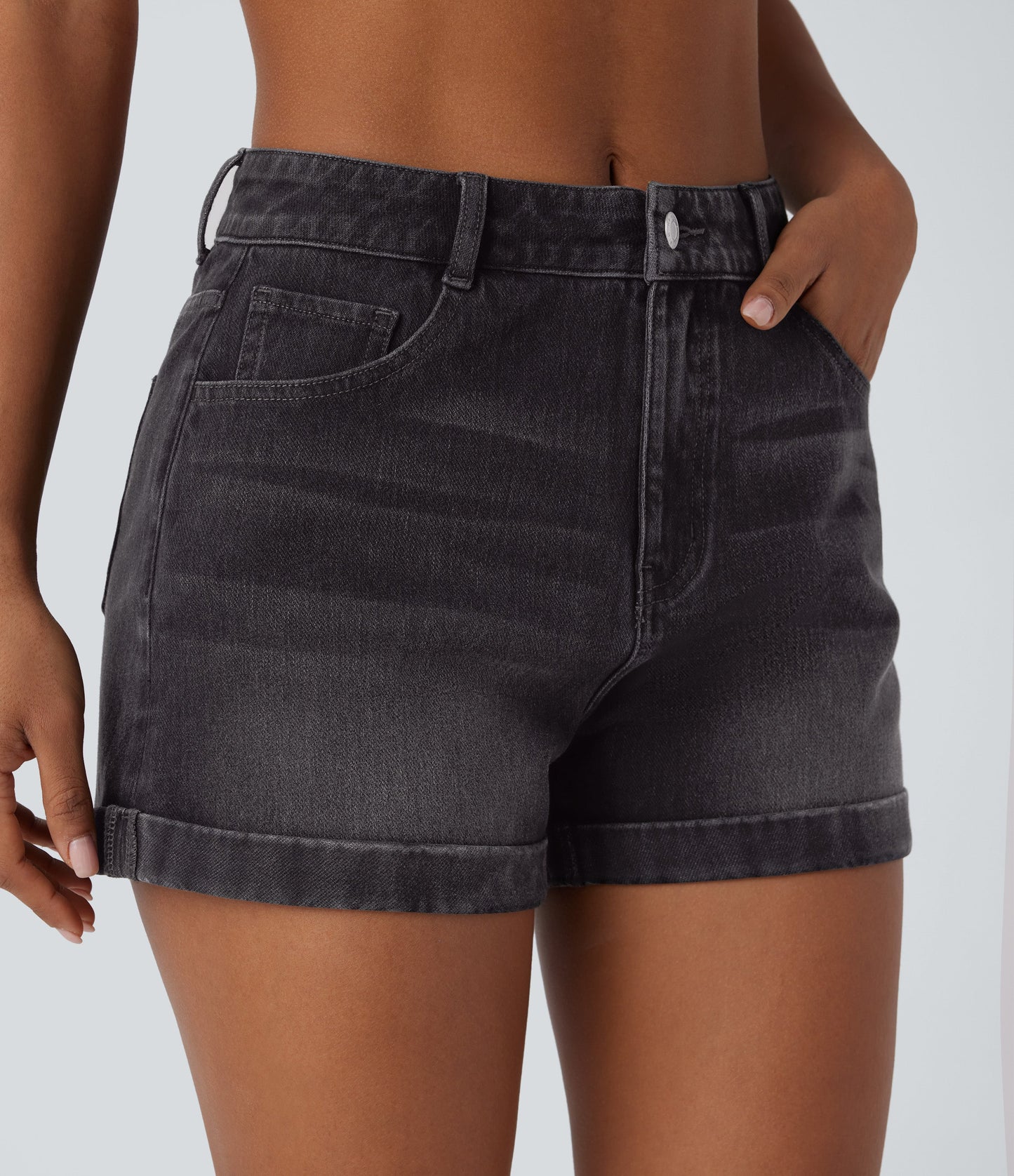Mid Rise Zipper Pockets Denim Casual Shorts 3''
