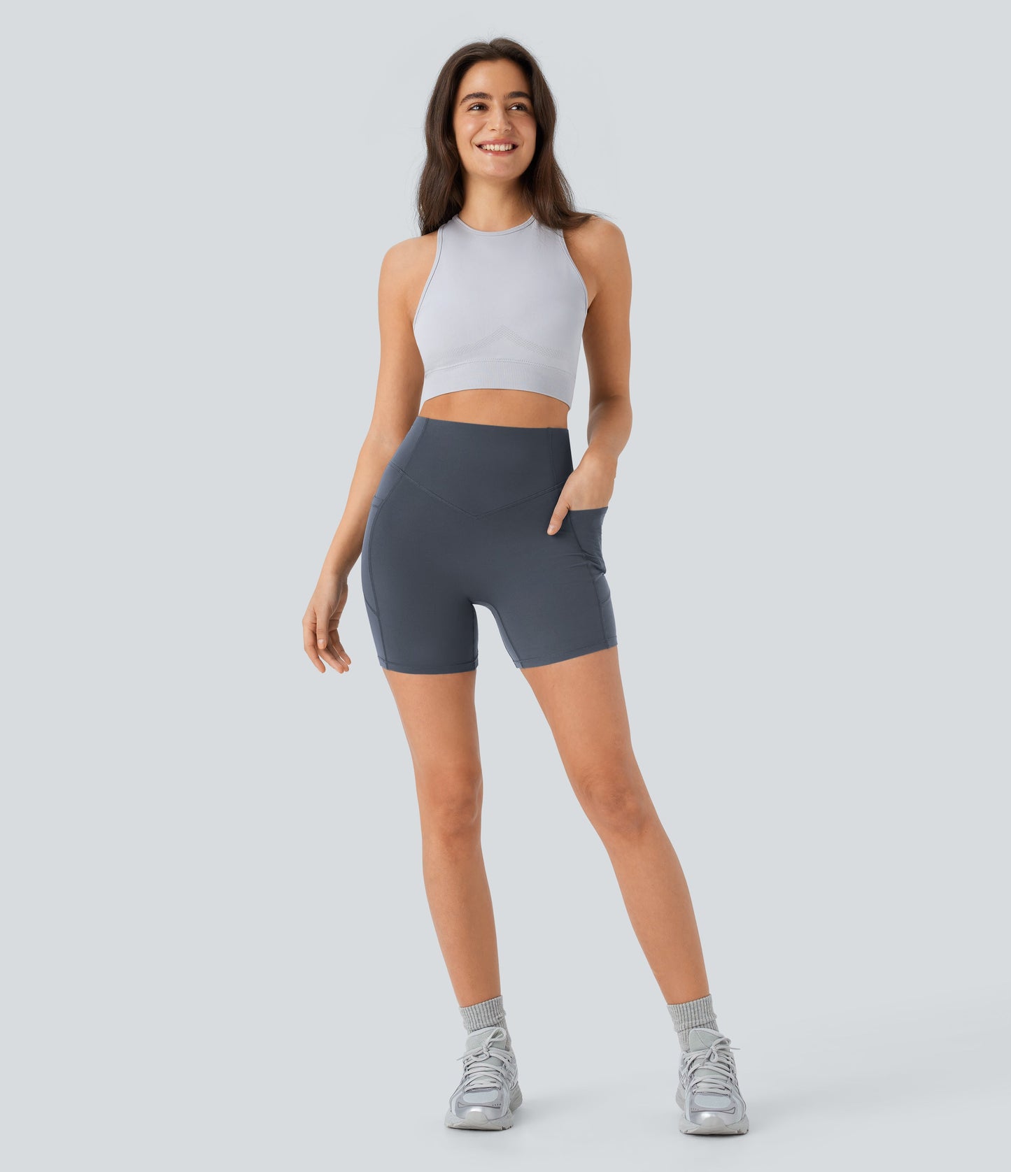 High Waisted Scrunch Butt Lifting Tummy Control Side Pocket Shaping Workout Biker Shorts 5''