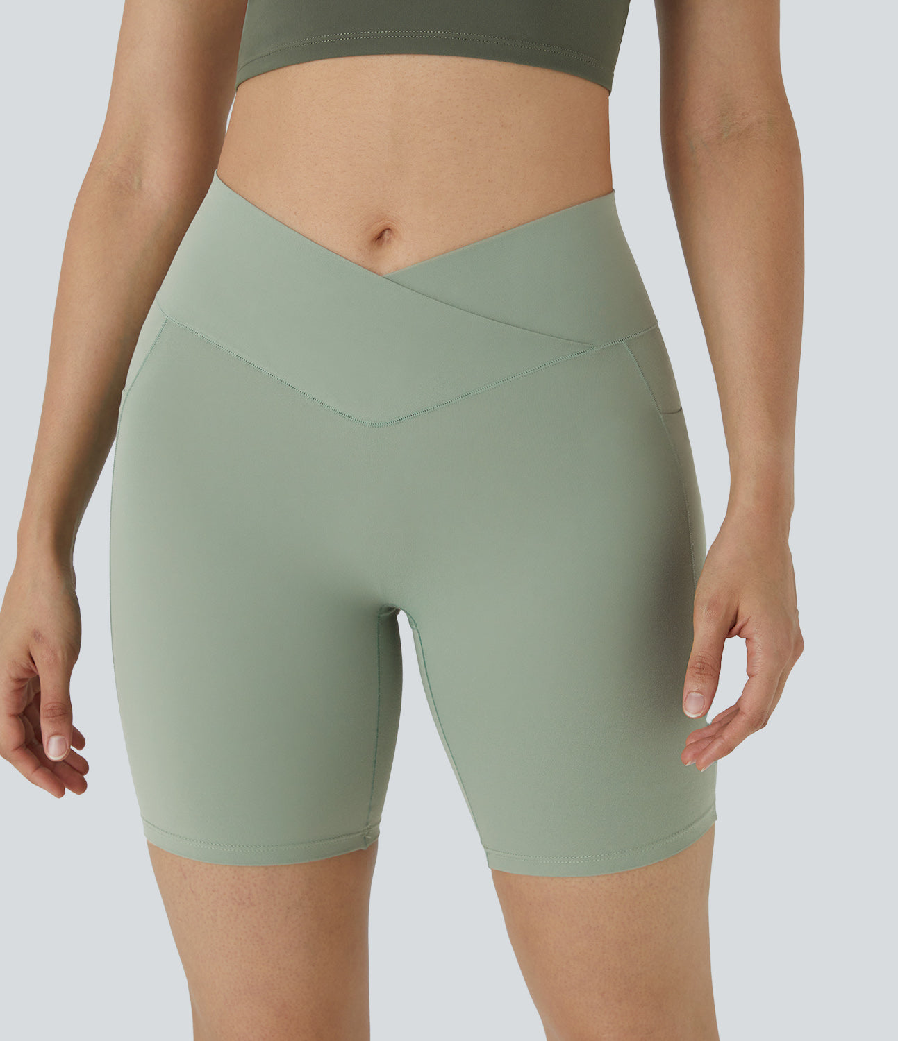 High Waisted Crossover Pocket Yoga Biker Shorts 7"-UPF50+