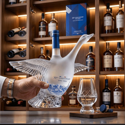 🎁 Last Day 60% OFF 🔥 Vodka 3D Sculpted Goose Bottle