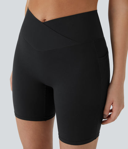 High Waisted Crossover Pocket Yoga Biker Shorts 7"-UPF50+